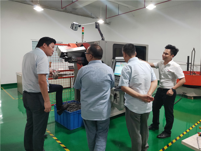 貝朗自動化設(shè)備客戶參觀現(xiàn)場