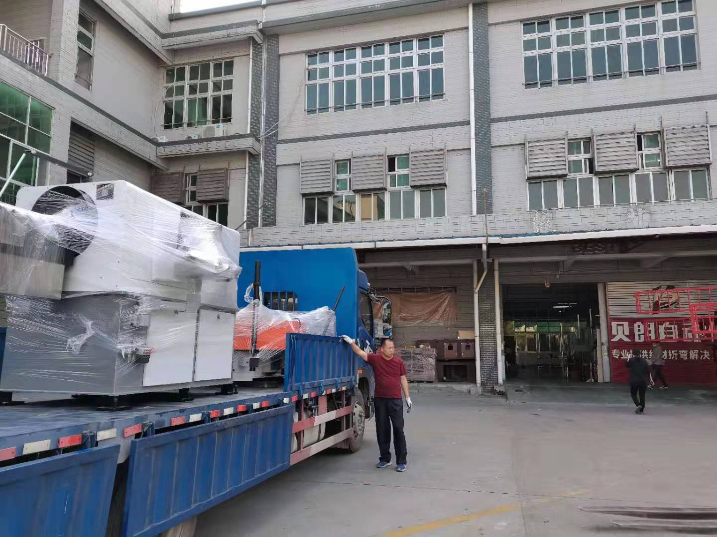 貝朗機械發(fā)機現場